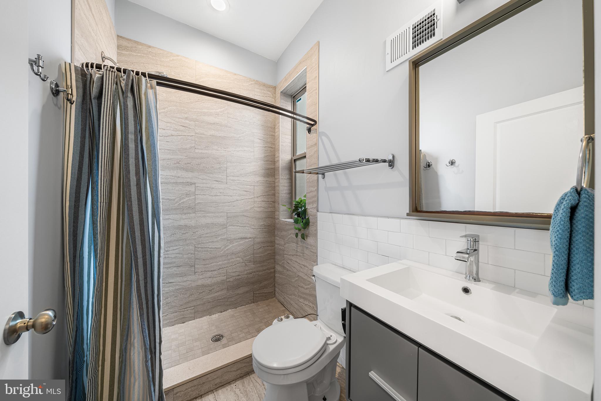 WEST PHILADELPHIA - Residential