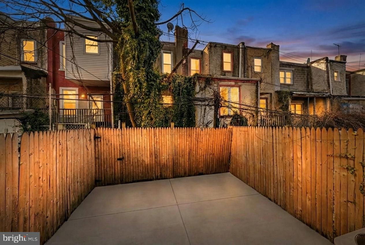 WEST PHILADELPHIA - Residential