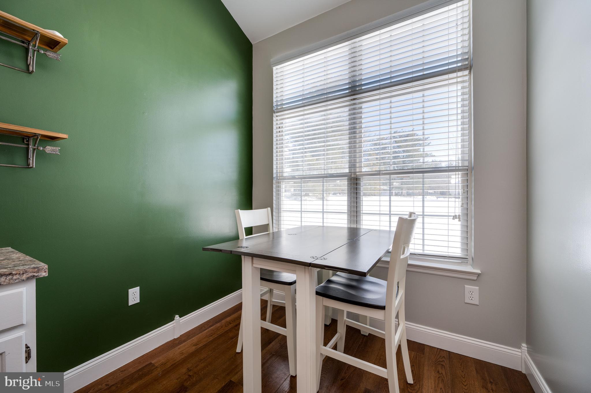 SPRING RIDGE - Residential