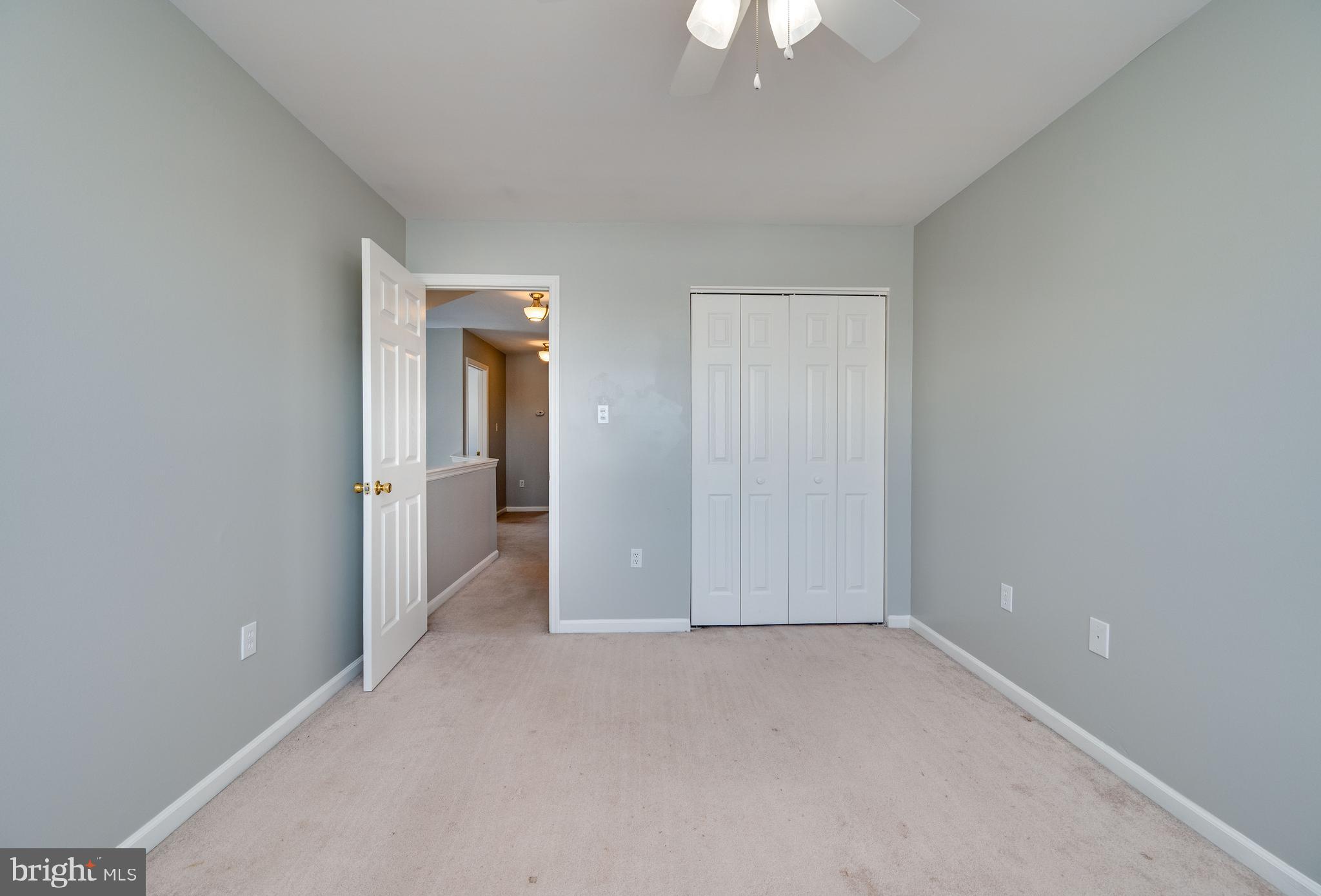 SPRING RIDGE - Residential