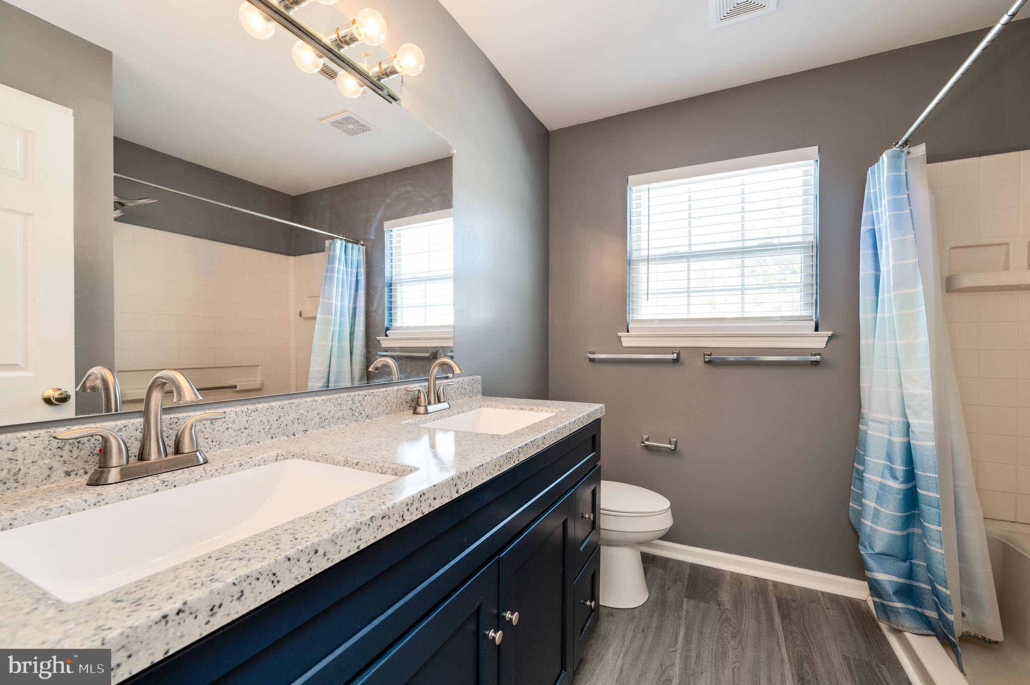 SPRING RIDGE - Residential