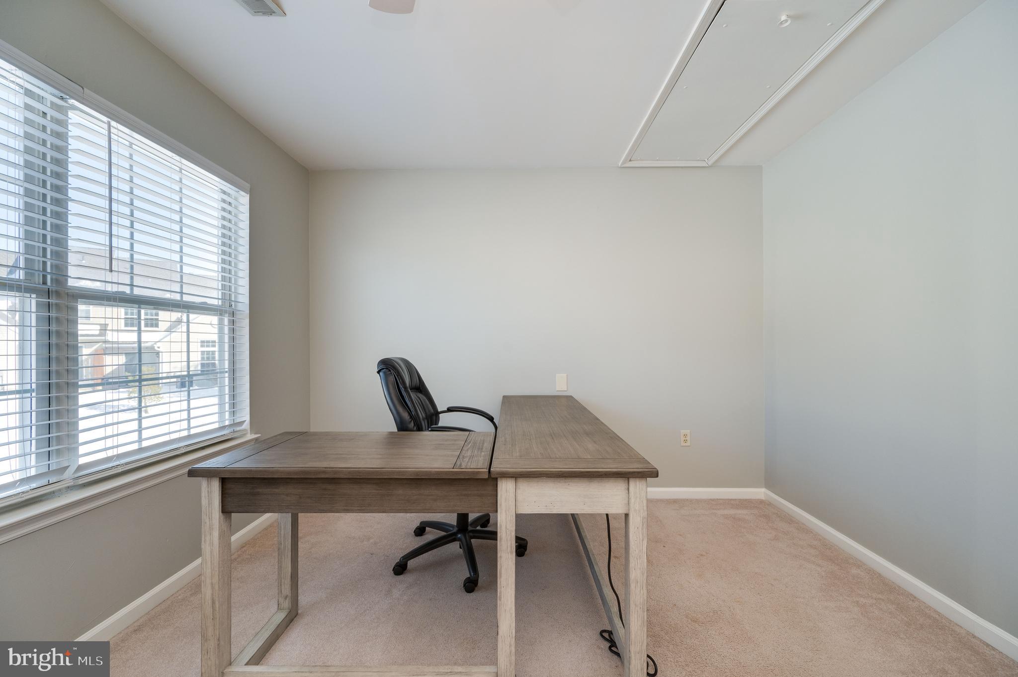 SPRING RIDGE - Residential