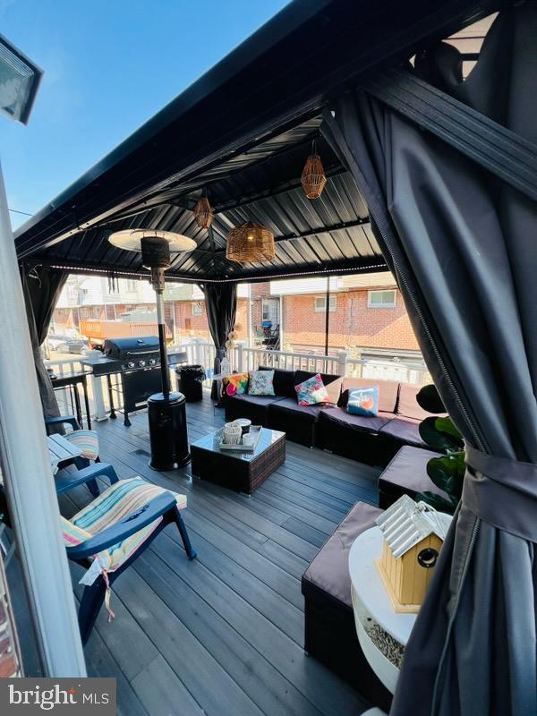 PHILADELPHIA - Residential