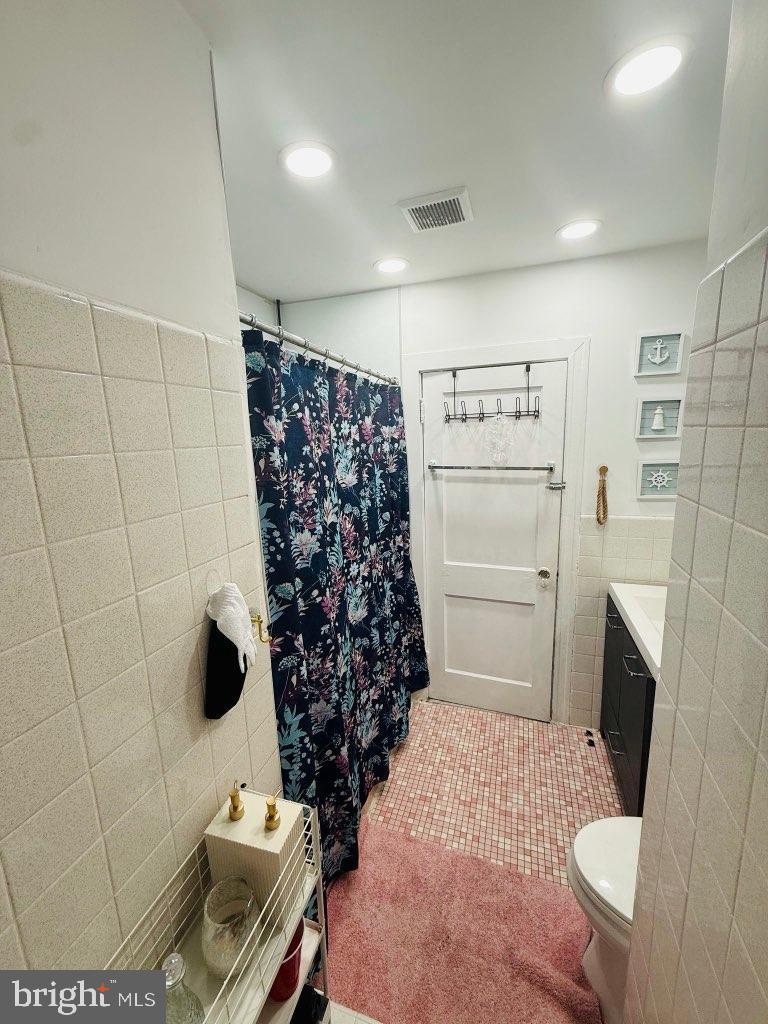 PHILADELPHIA - Residential