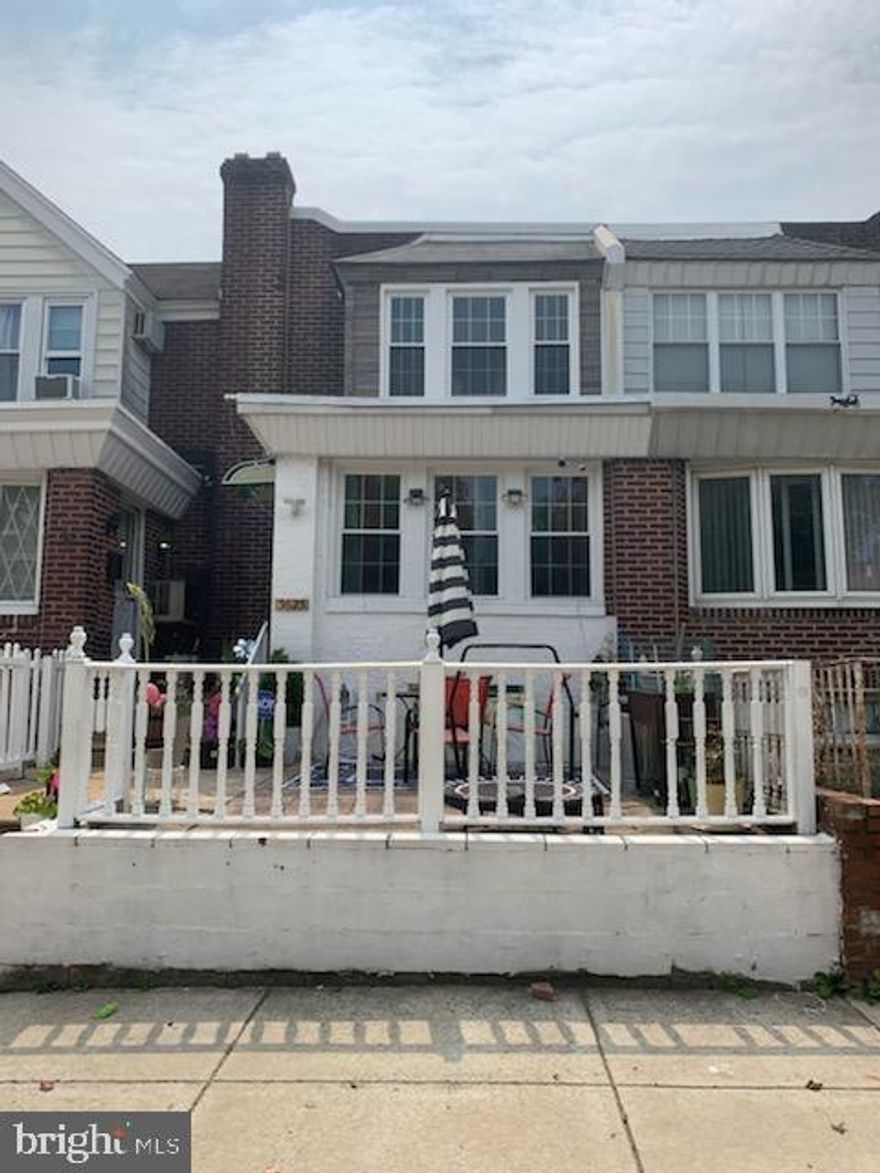 Welcome to this lovely home.  Front concrete patio then enter into the extra large living room, formal dining room with a powder room, followed by the updated eat in kitchen and rear deck for entertaining.  The second floor offers three good bedrooms with ample closet space and the hall bath. Full basement with laundry room and entrance to the attached one car garage.   New windows on the front, first and second floor along with one in the rear bedroom.  Wall mounted split systems for air conditioning and heat are located in the living room, dining room and all three bedrooms.  The roof was replaced 2021, the wall mounted systems were installed 2023, the water heater installed in 2022. There's a security system that costs $68 for peace of mind.
Settlement will take place when the sellers find suitable housing.