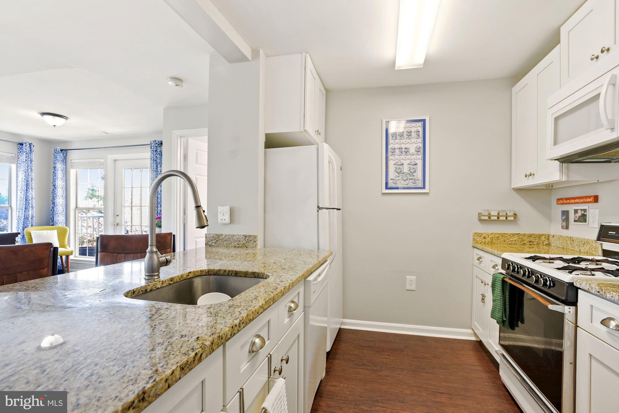 WESTMAREN CONDO - Residential