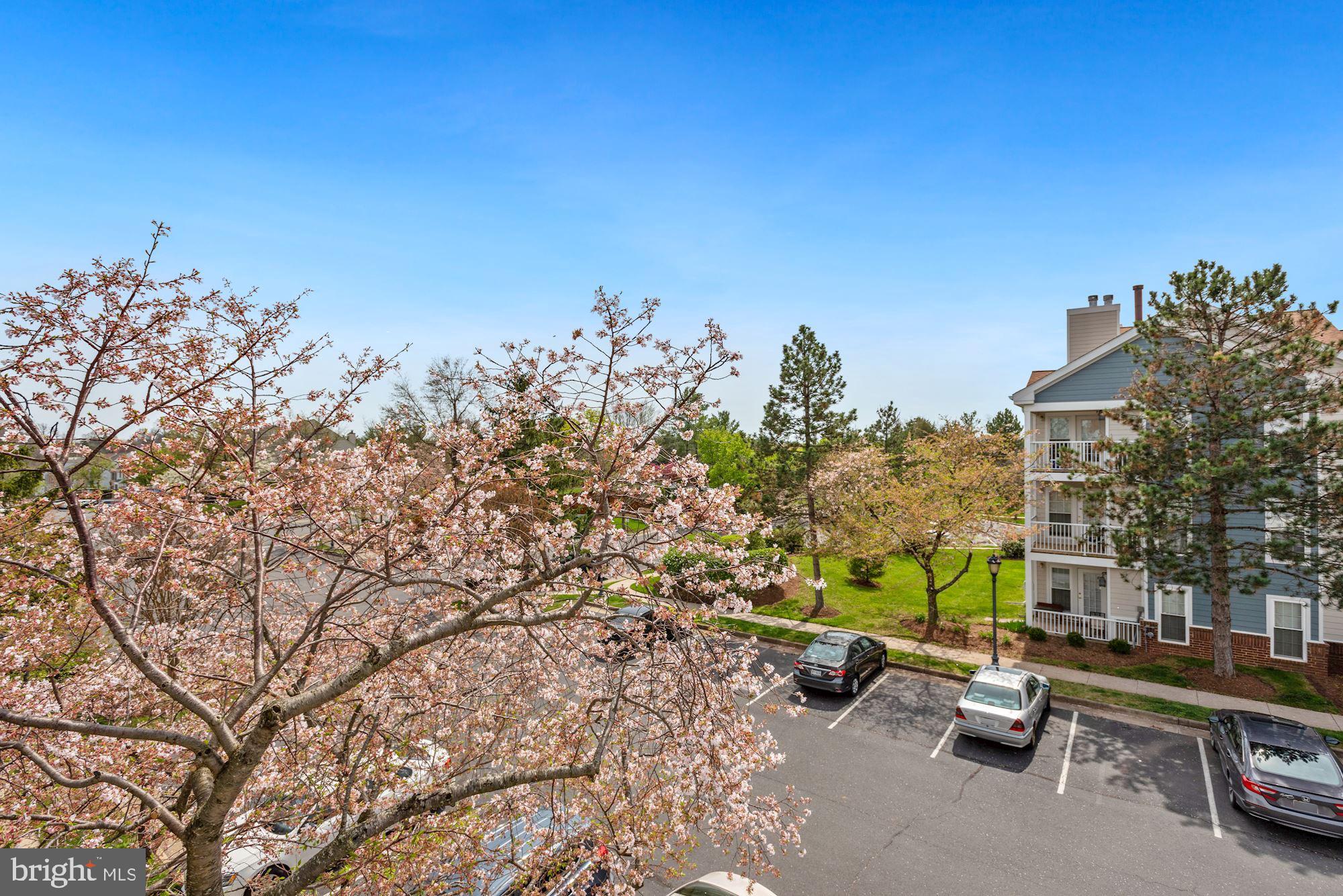 WESTMAREN CONDO - Residential