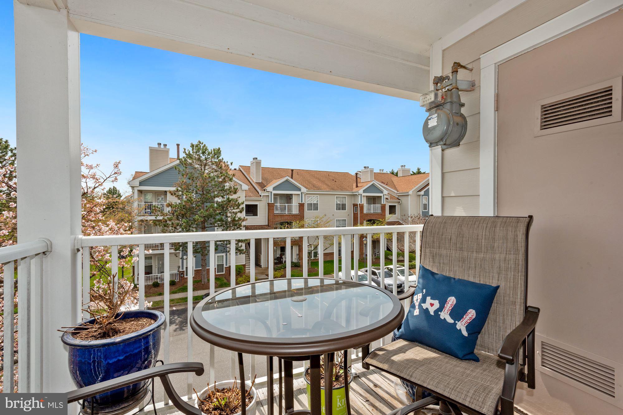 WESTMAREN CONDO - Residential