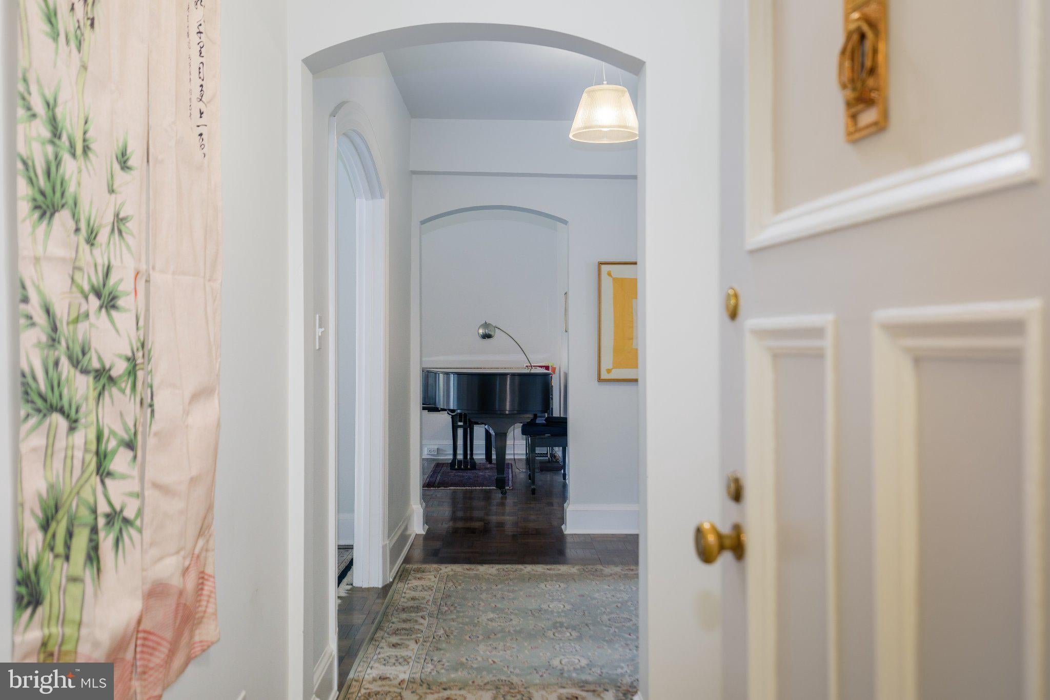 4000 CATHEDRAL AVENUE NW 501B