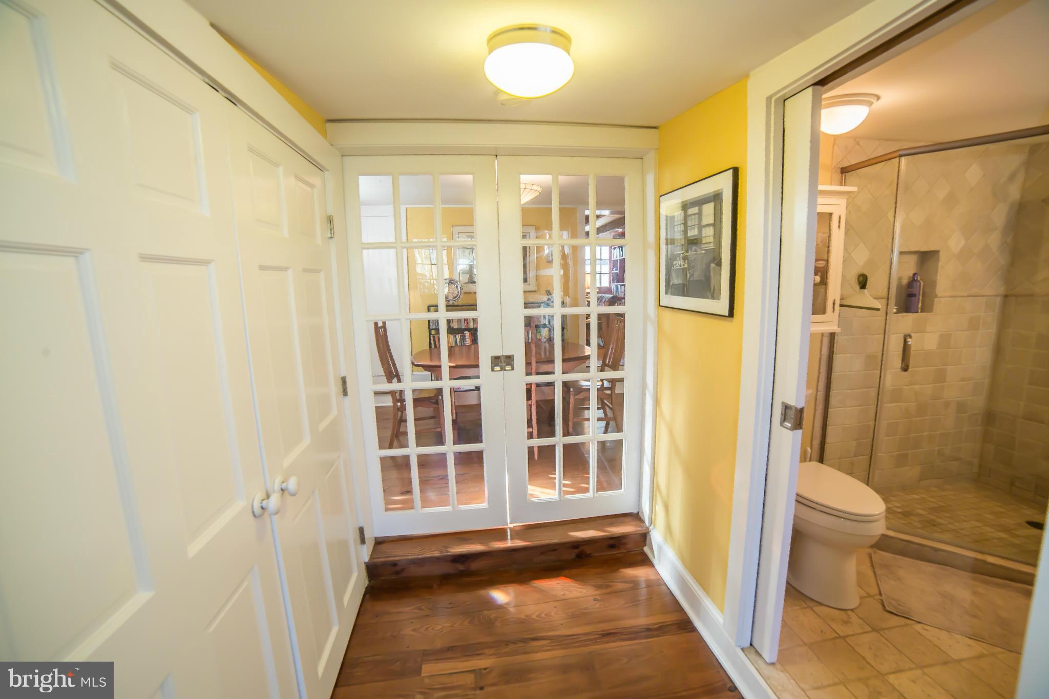 TOWN OF HILLSBORO - Residential