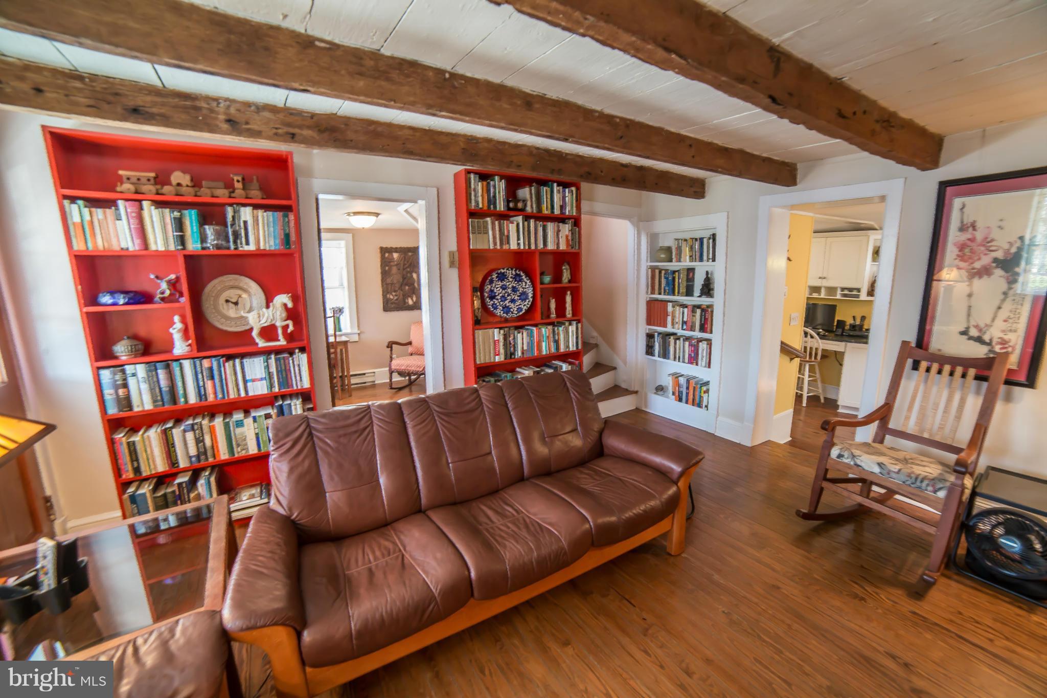 TOWN OF HILLSBORO - Residential