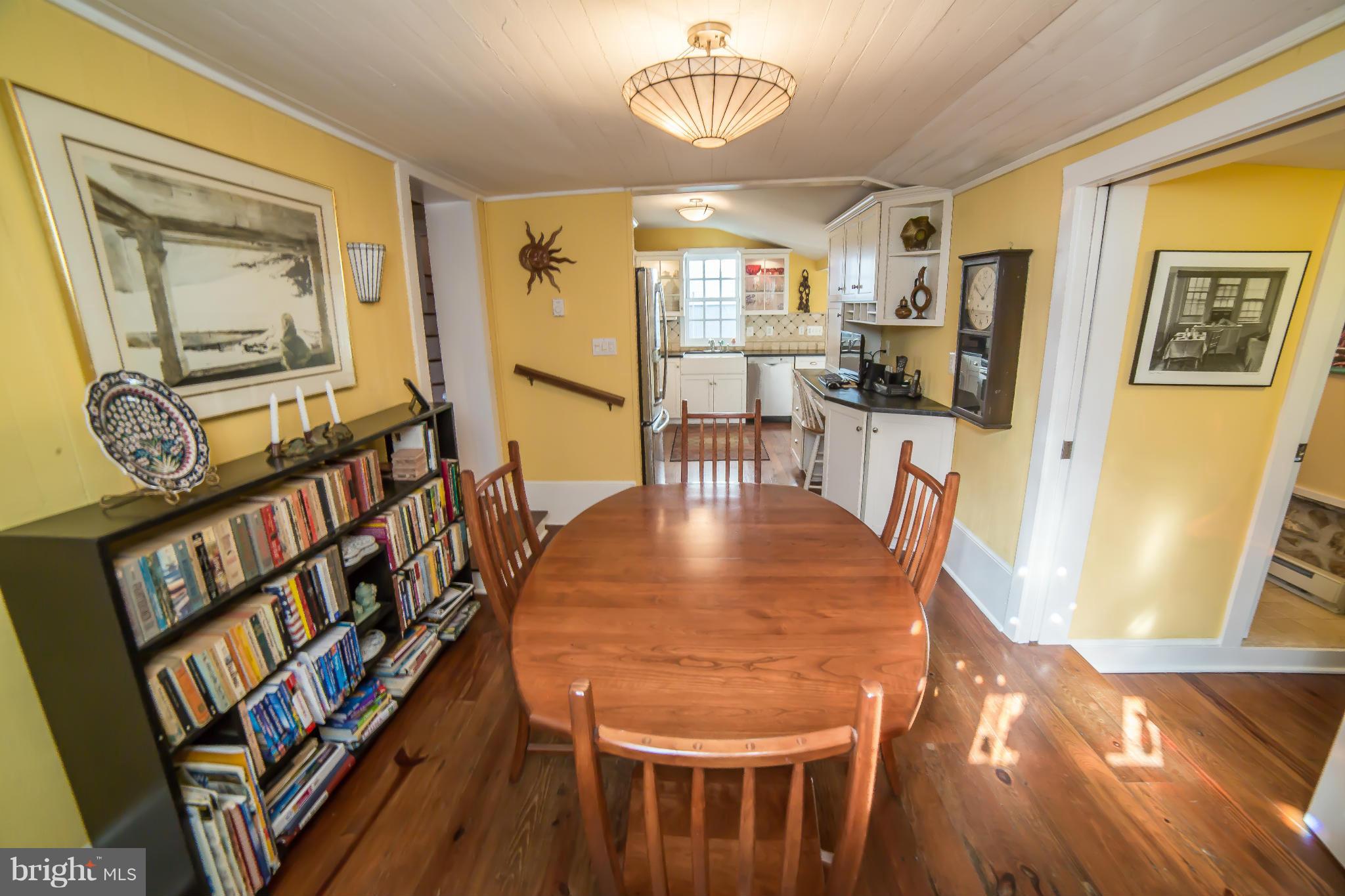 TOWN OF HILLSBORO - Residential