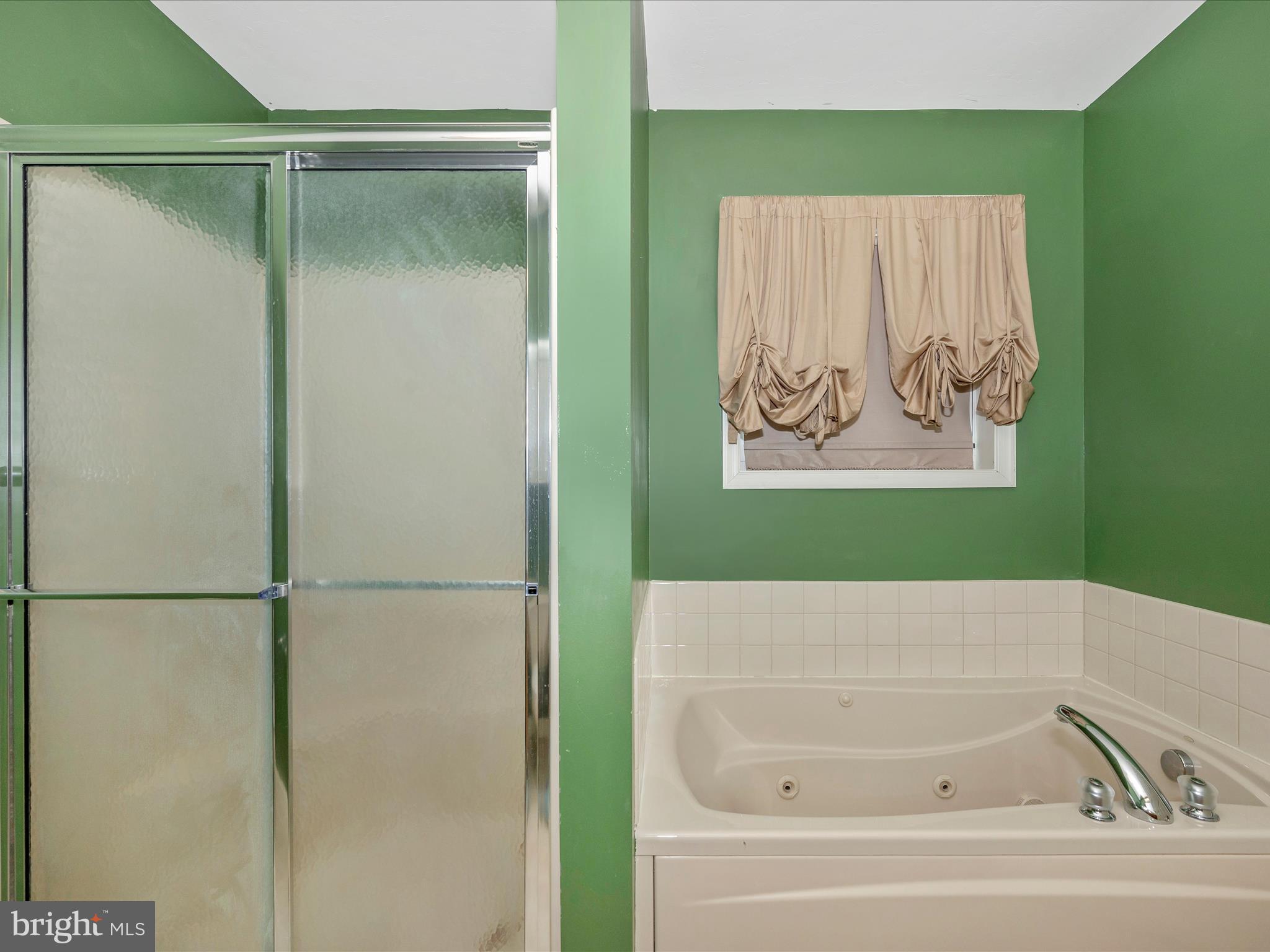 CREEKWOOD ESTATES - Residential