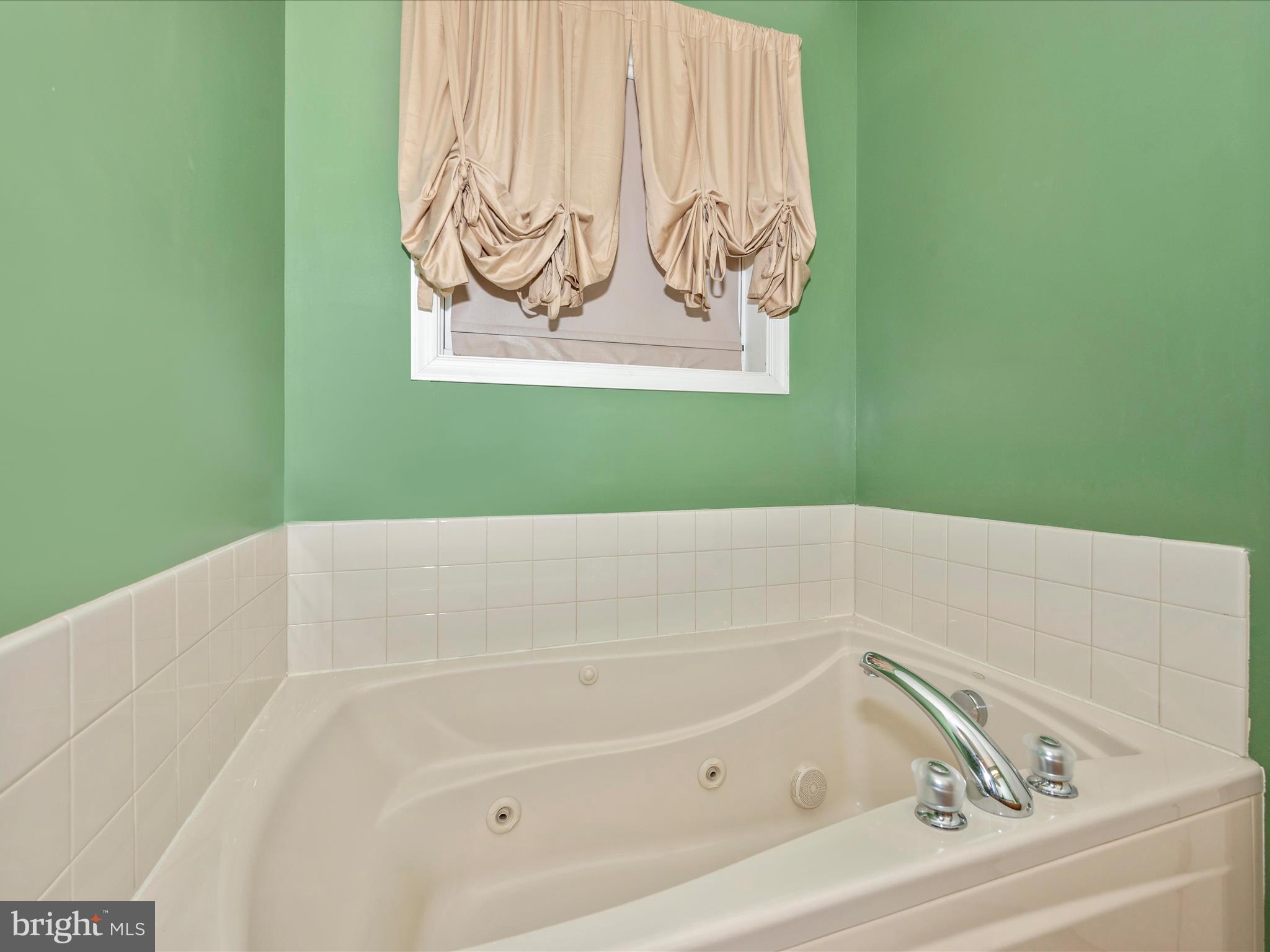 CREEKWOOD ESTATES - Residential