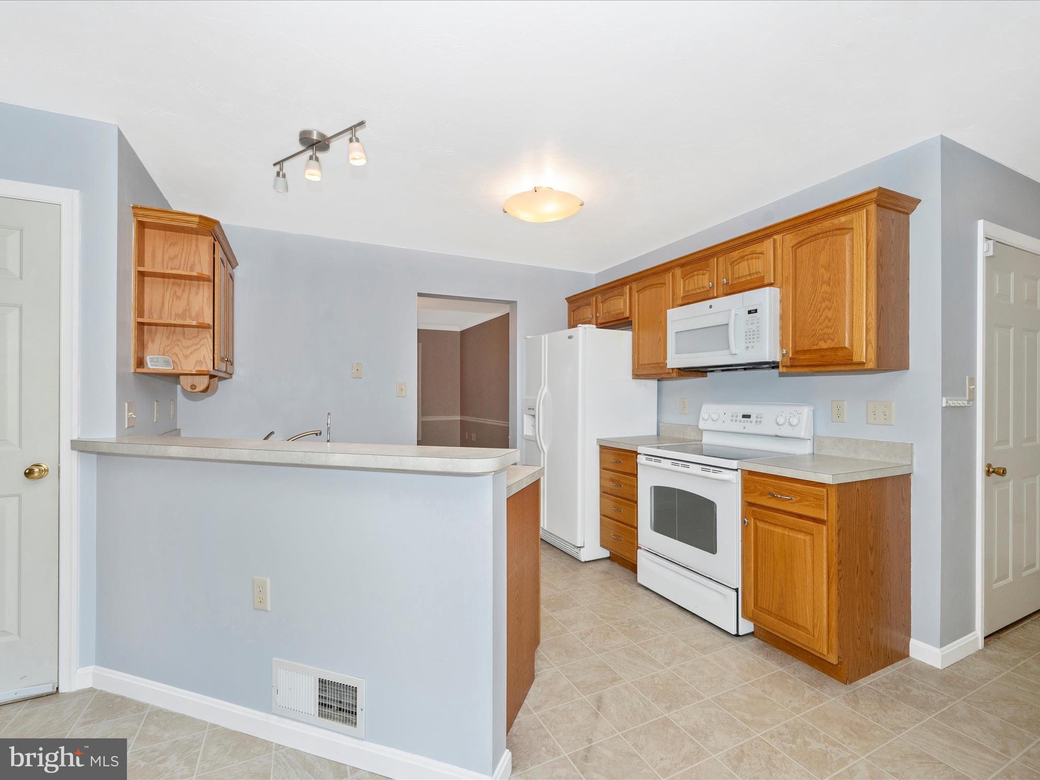 CREEKWOOD ESTATES - Residential