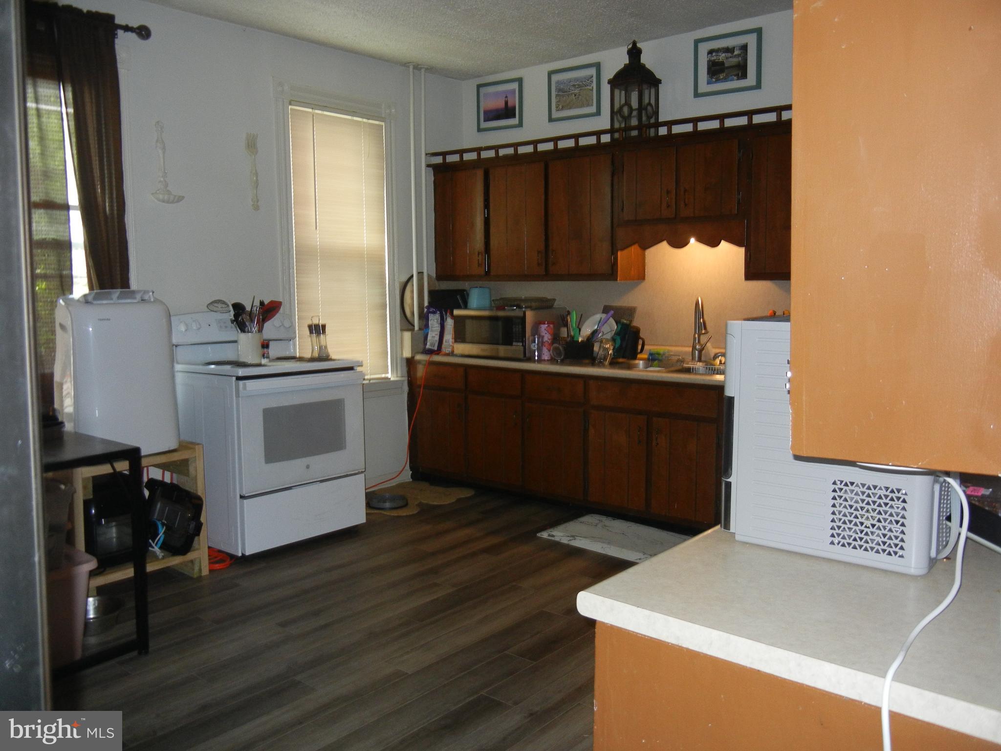 15 E MAIN STREET