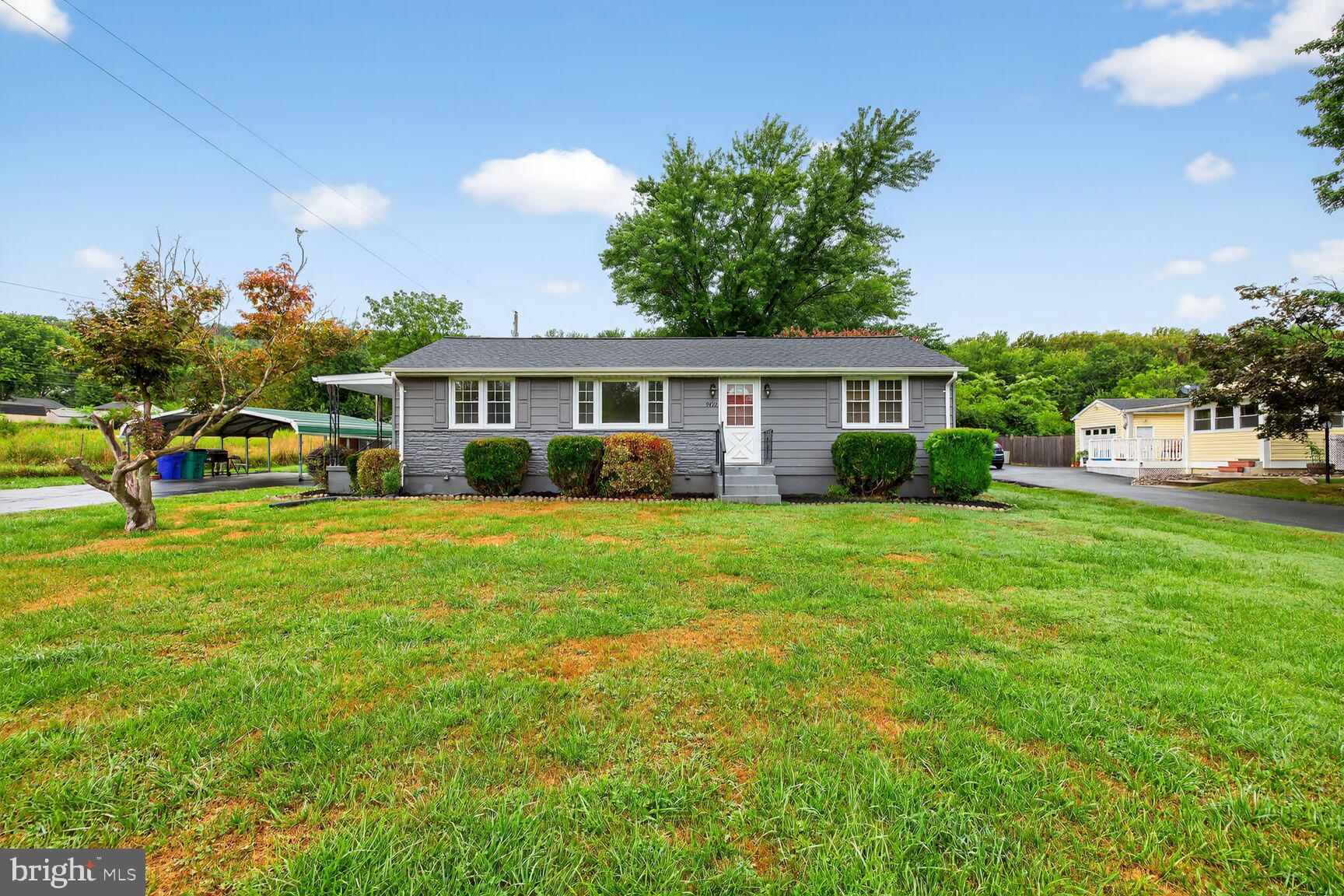 WHITE ROCK - Residential