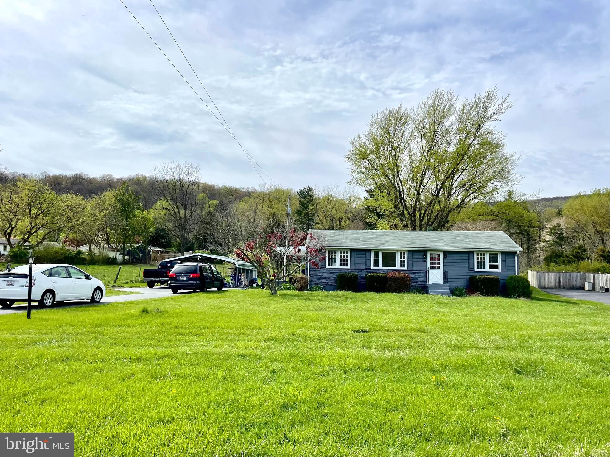 WHITE ROCK - Residential