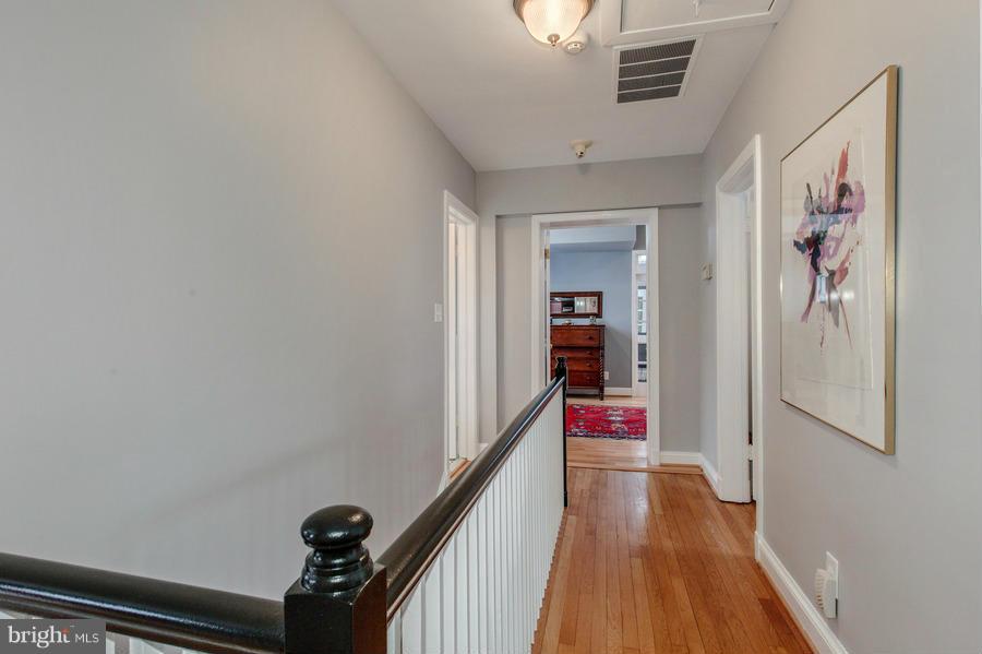 CHEVY CHASE - Residential