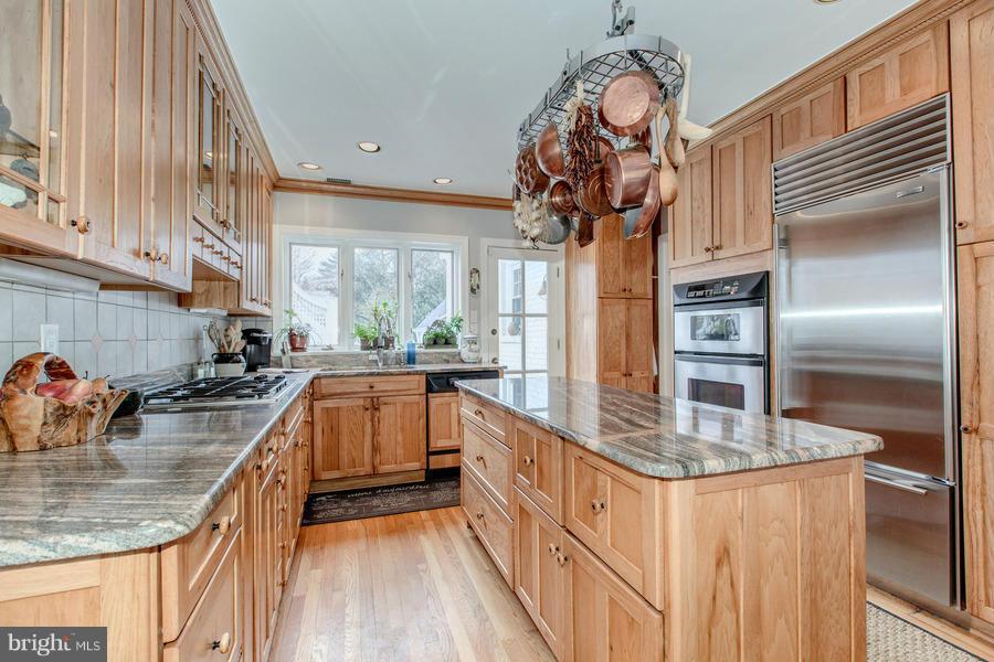 CHEVY CHASE - Residential