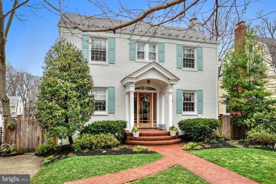 .Beautiful Colonial on the prettiest street in highly desirable section 5 of Chevy Chase. 5 BR/3.5 BA, Chef's Kitchen, Family Room with soaring ceilings and Palladian windows. Large, light-filled rooms, high ceilings, and a perfect floor plan for family living and entertaining. Two outdoor seating areas surrounded by a beautifully landscaped yard. Charm and curb appeal!