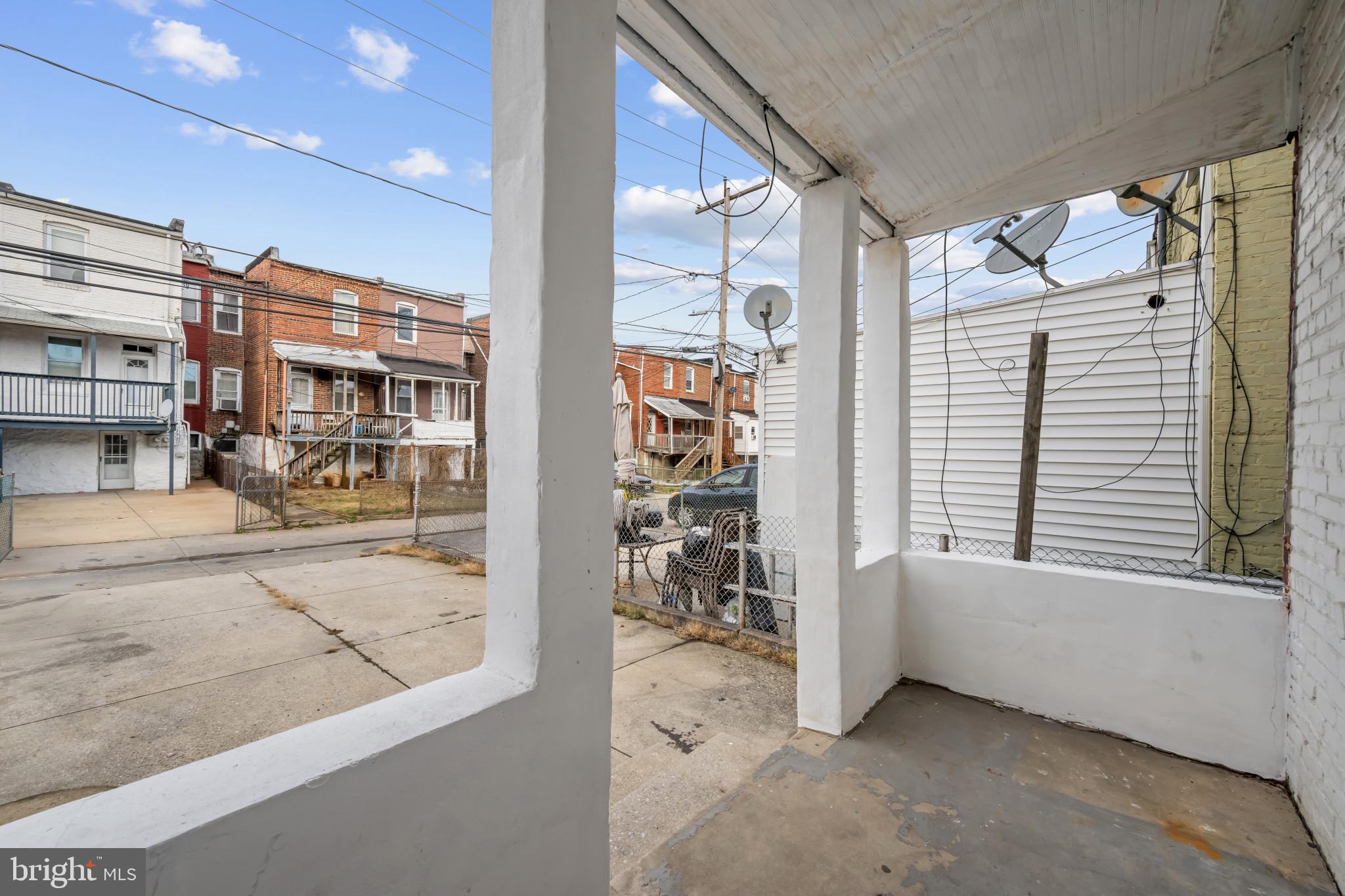 GREEKTOWN - Residential