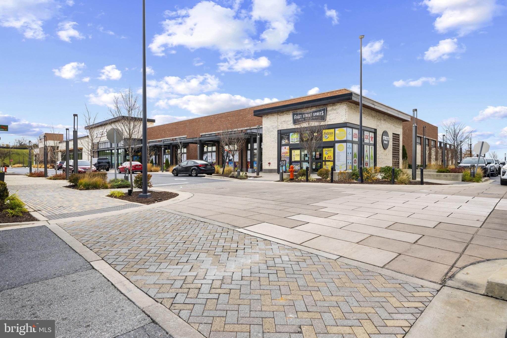 GREEKTOWN - Residential