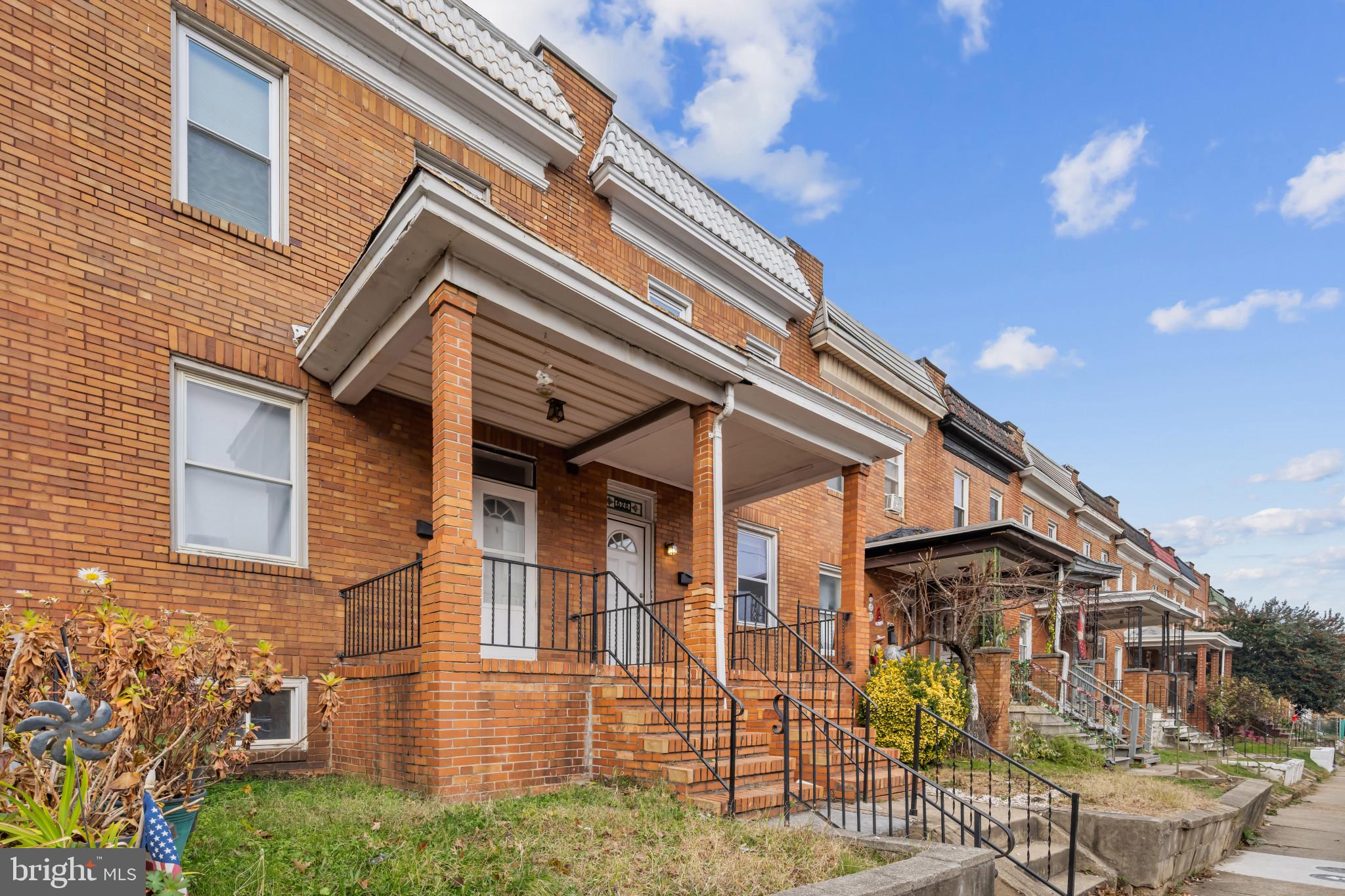 GREEKTOWN - Residential