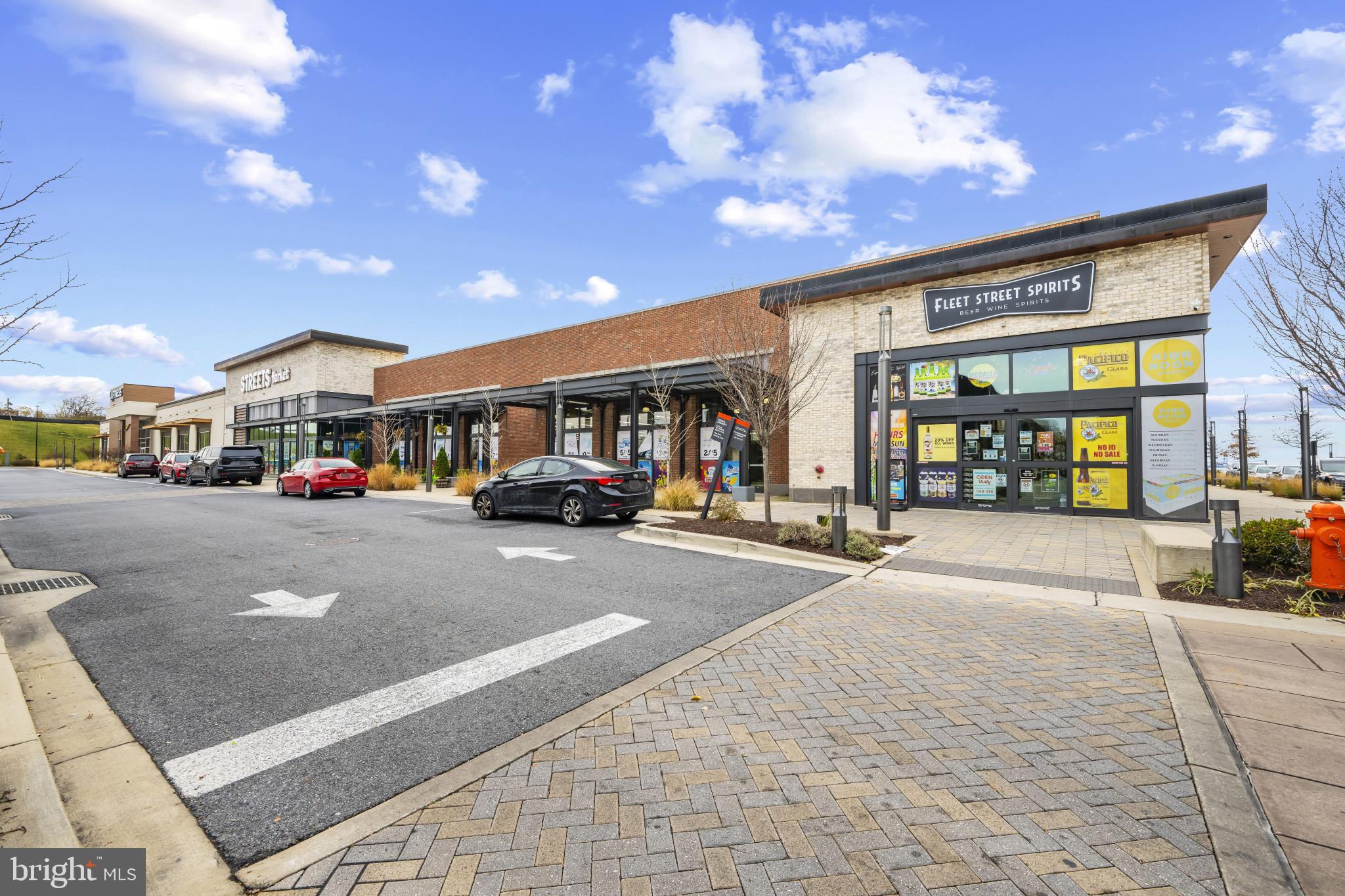 GREEKTOWN - Residential