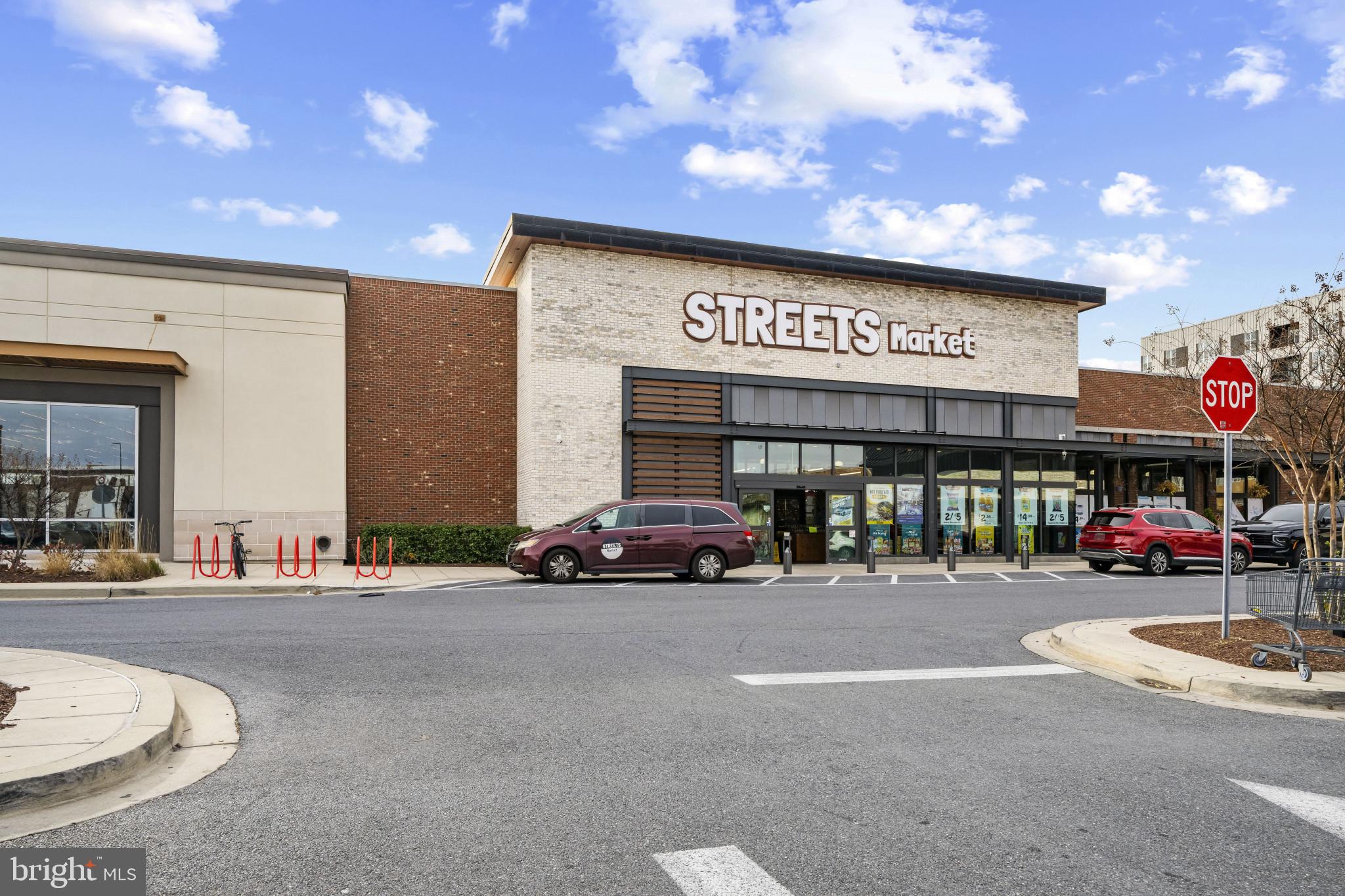 GREEKTOWN - Residential