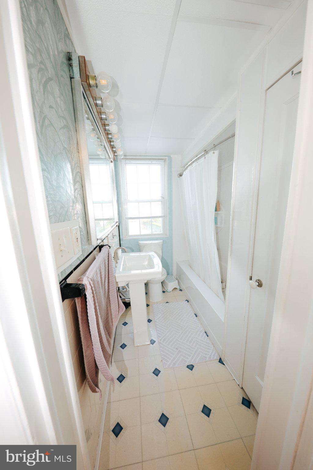 LOCH RAVEN VILLAGE - Residential