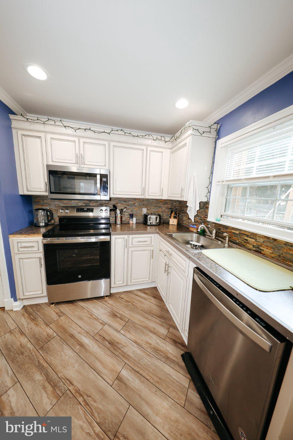 LOCH RAVEN VILLAGE - Residential