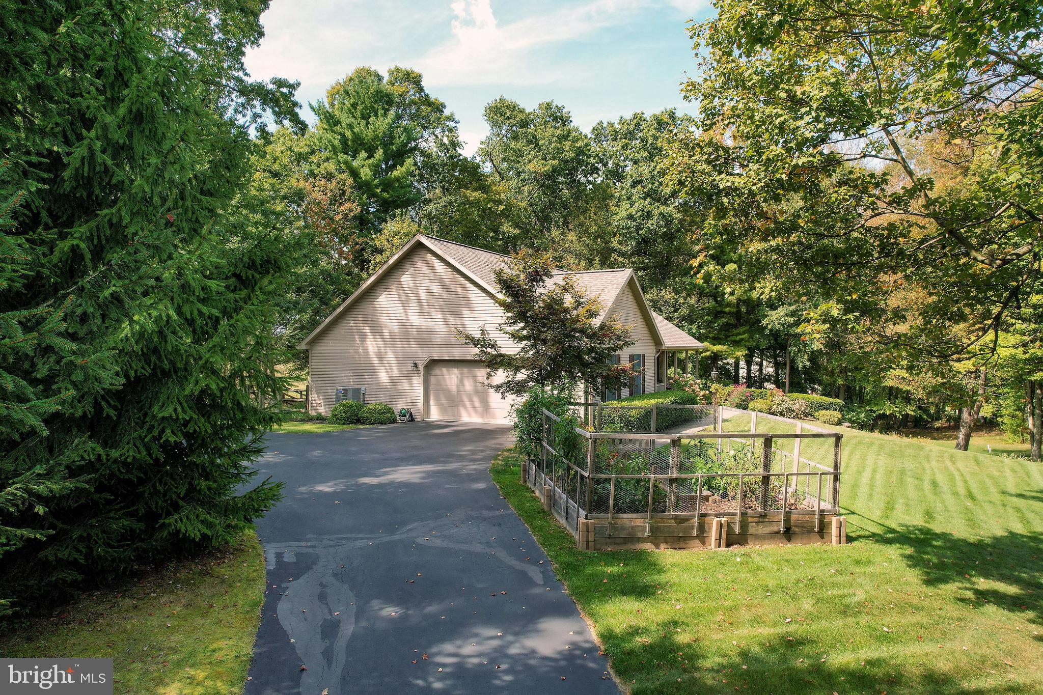 695 SMITH ROAD