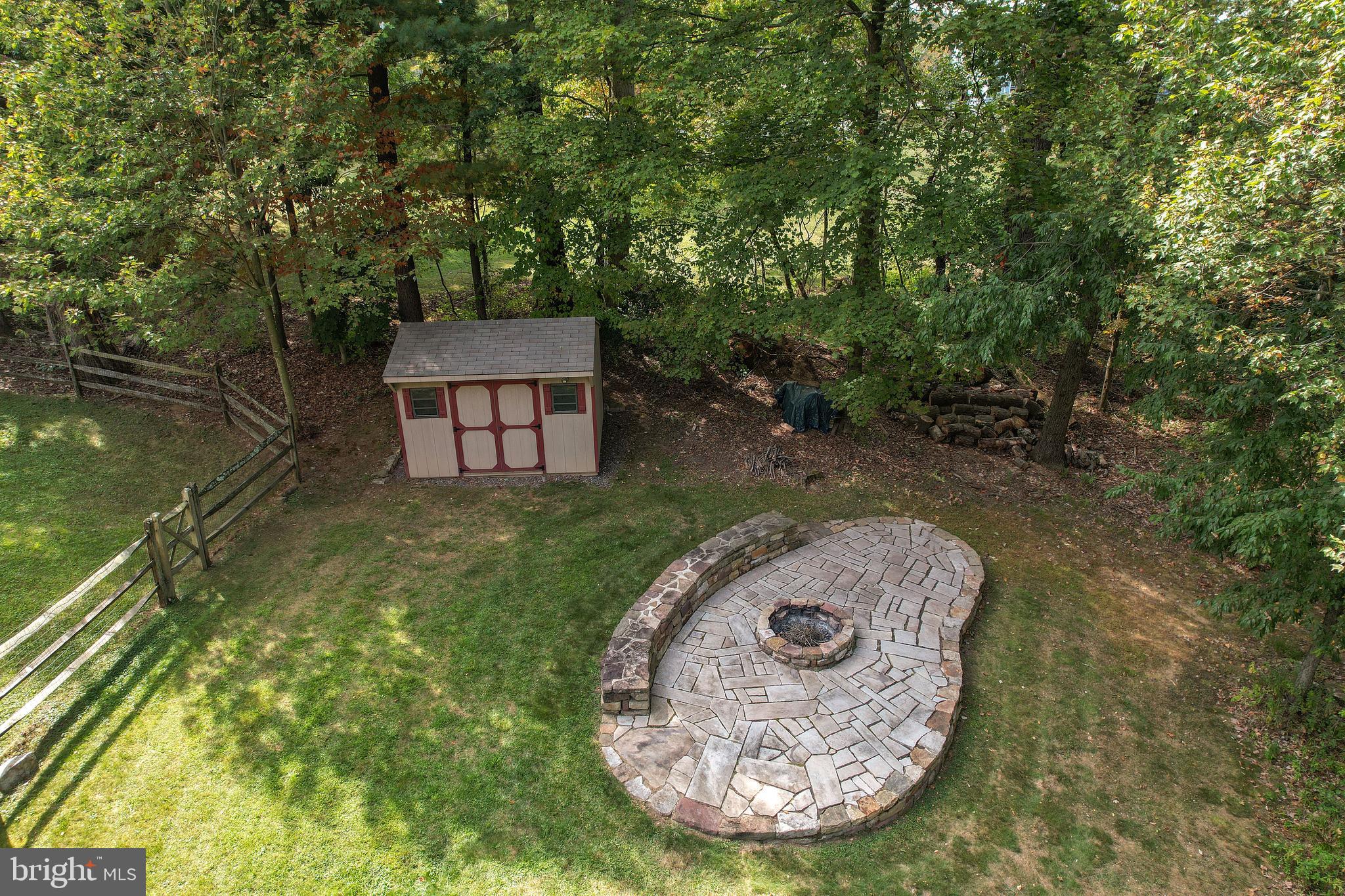 695 SMITH ROAD