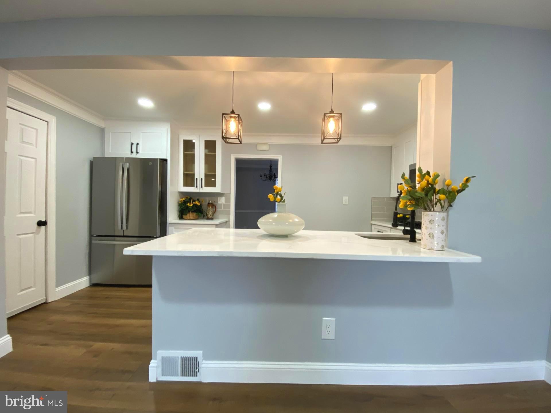 VALLEY VIEW - Residential