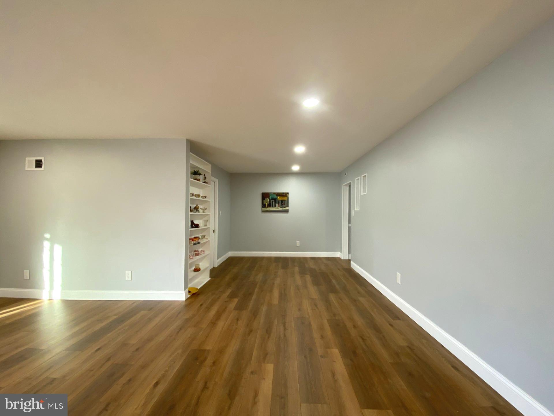 VALLEY VIEW - Residential