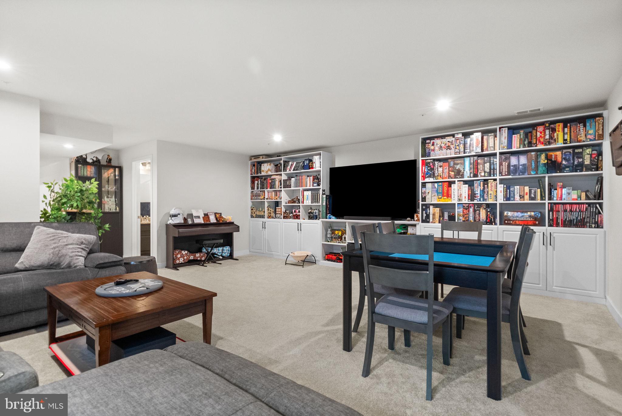 MALVERN WALK - Residential