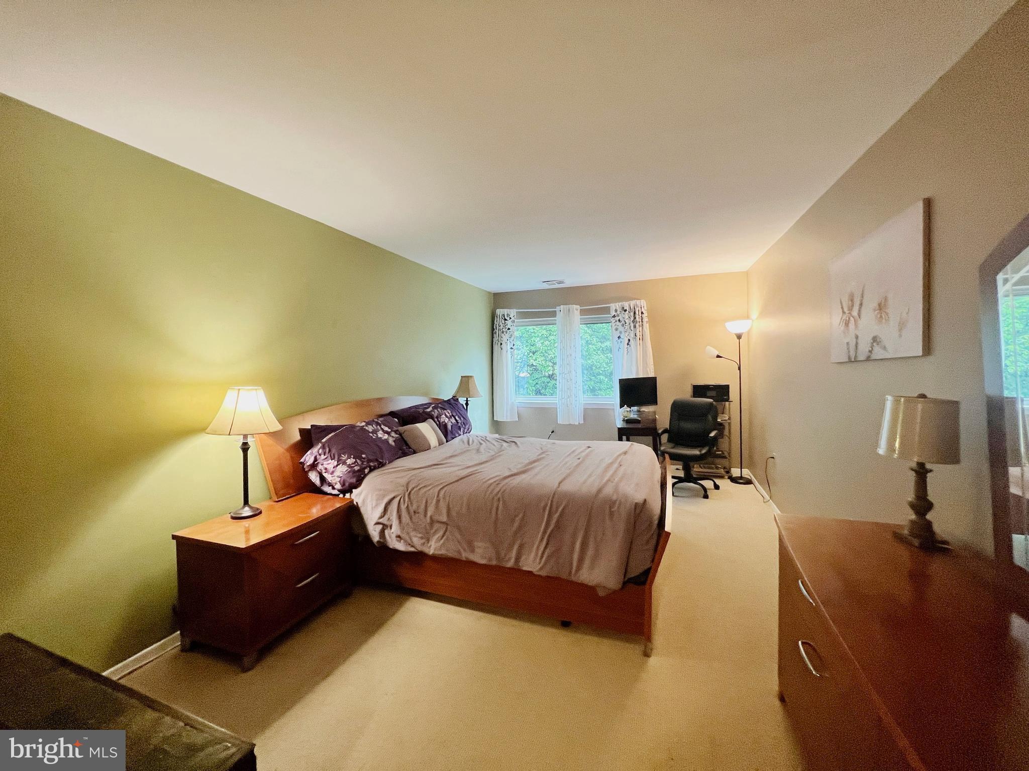 BETHESDA PARK - Residential