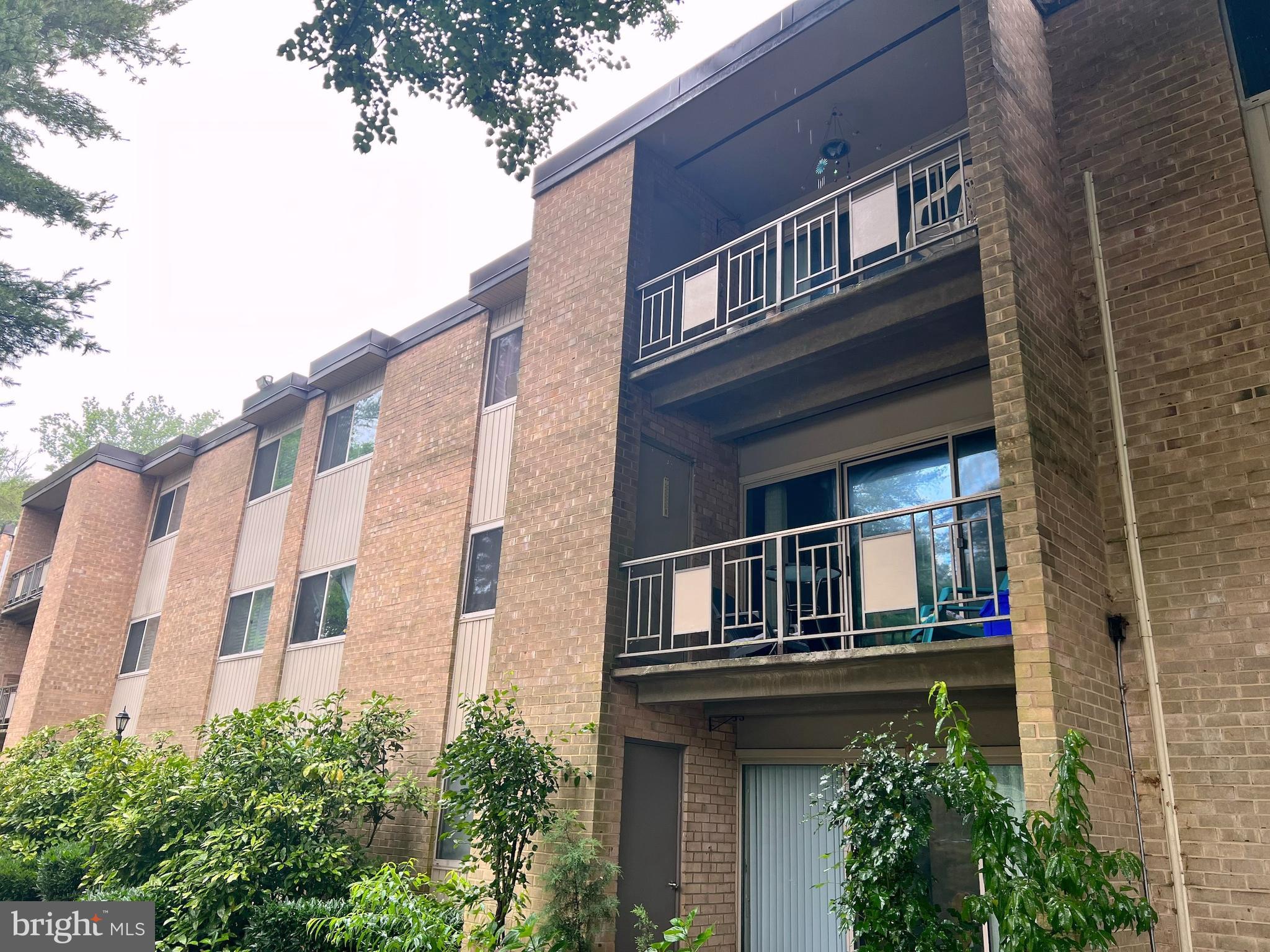 BETHESDA PARK - Residential