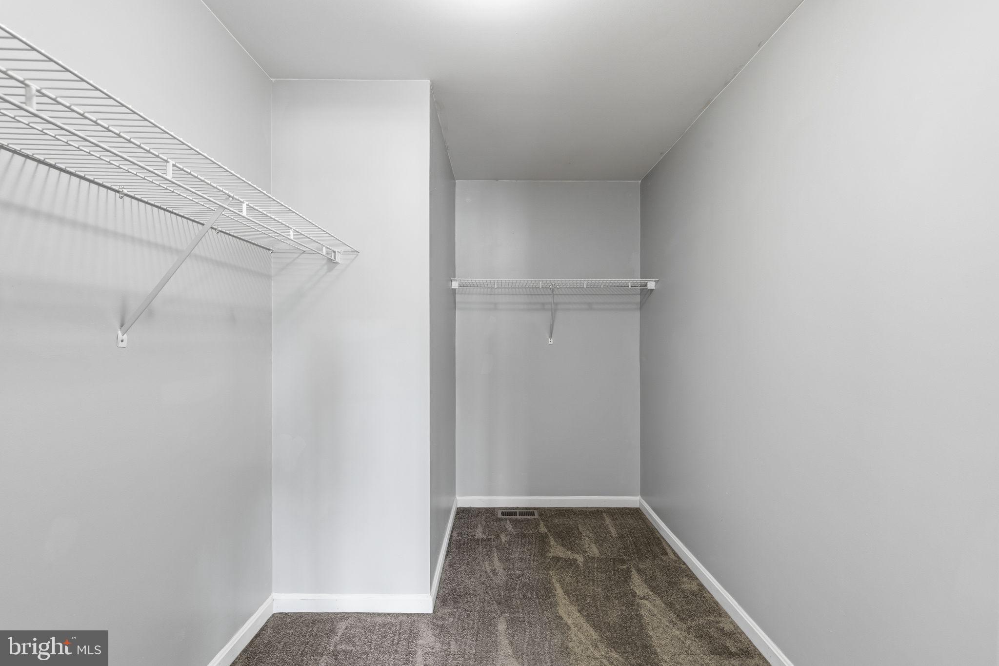 OAK GROVE FARM - Residential