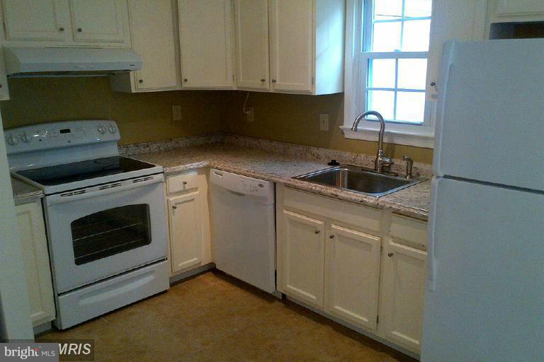 GREENWOOD FARM - Residential Lease