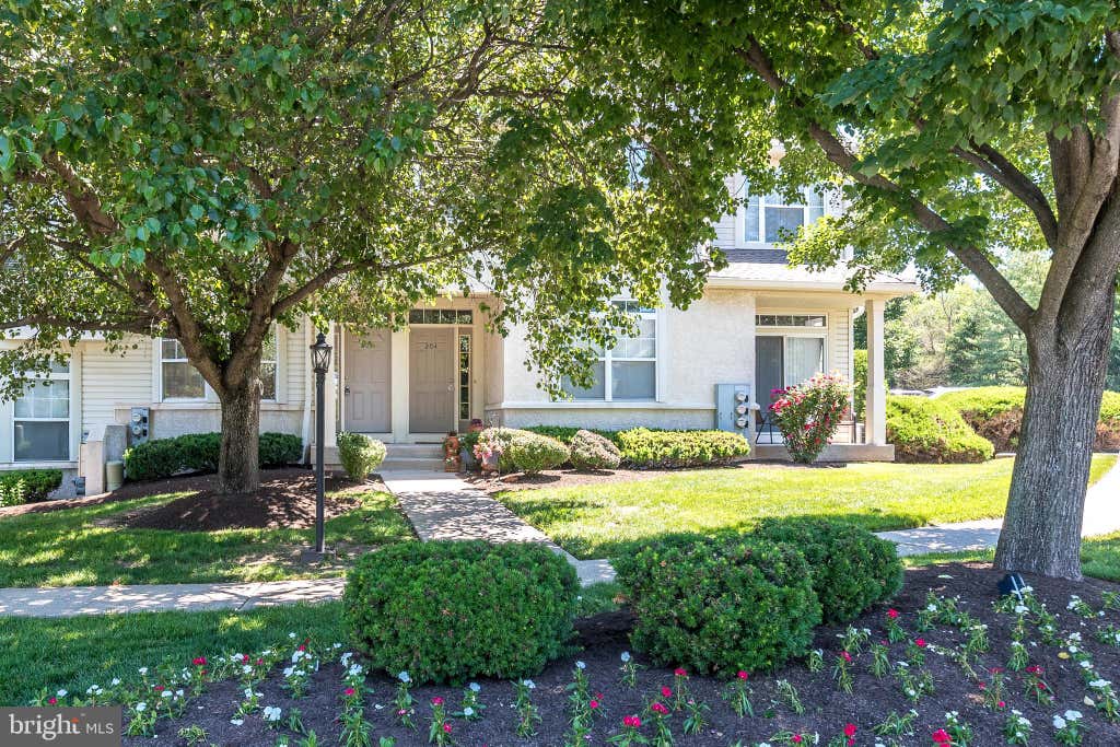 Photo of 203 Dresher Woods Drive, DRESHER, PA 19025 (MLS # PAMC2182022)