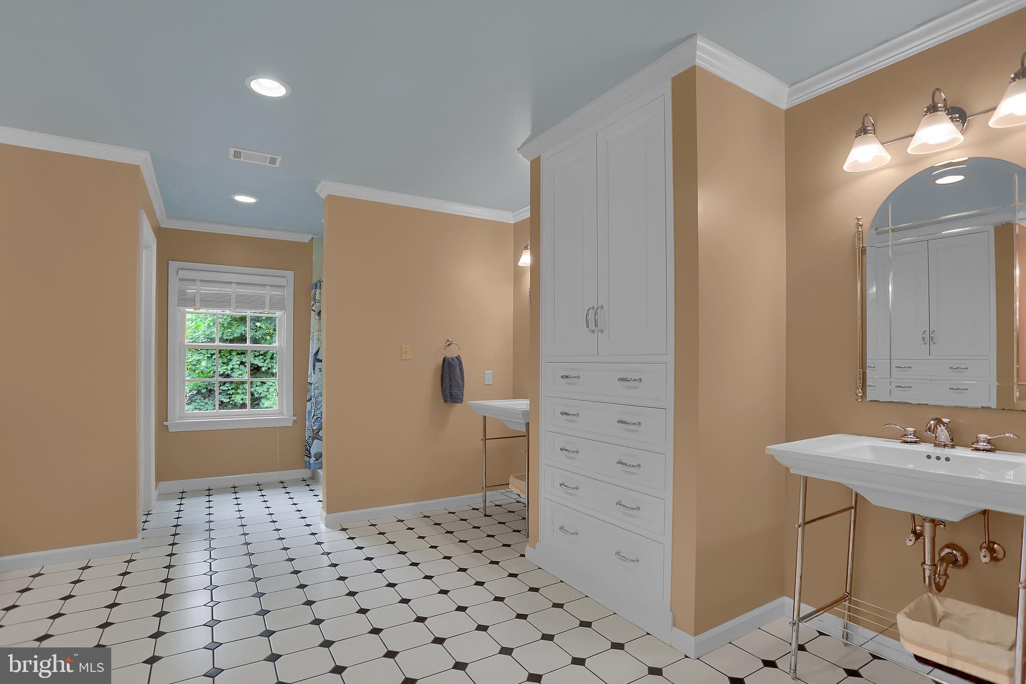 HERRS RIDGE - Residential