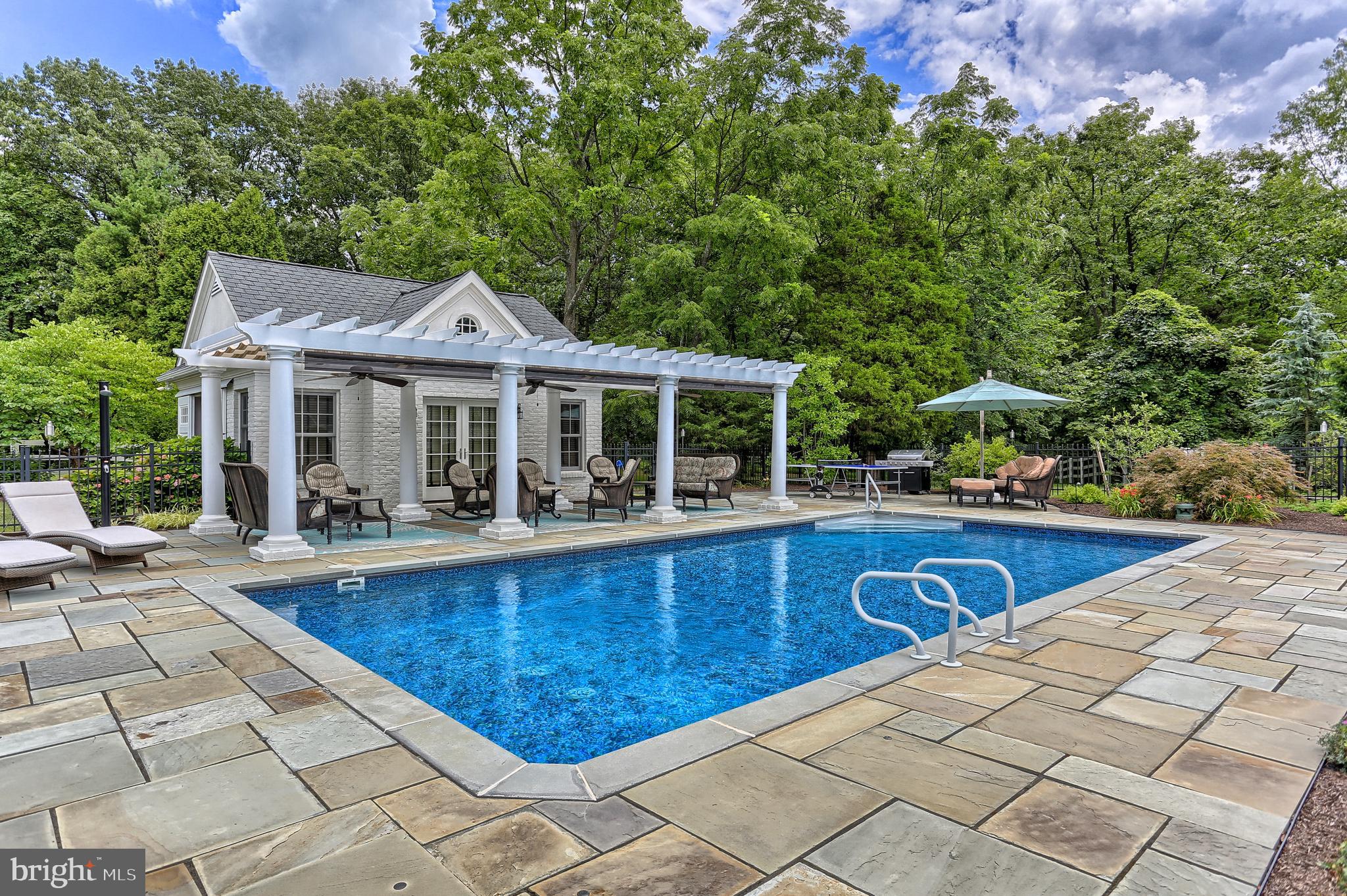 HERRS RIDGE - Residential