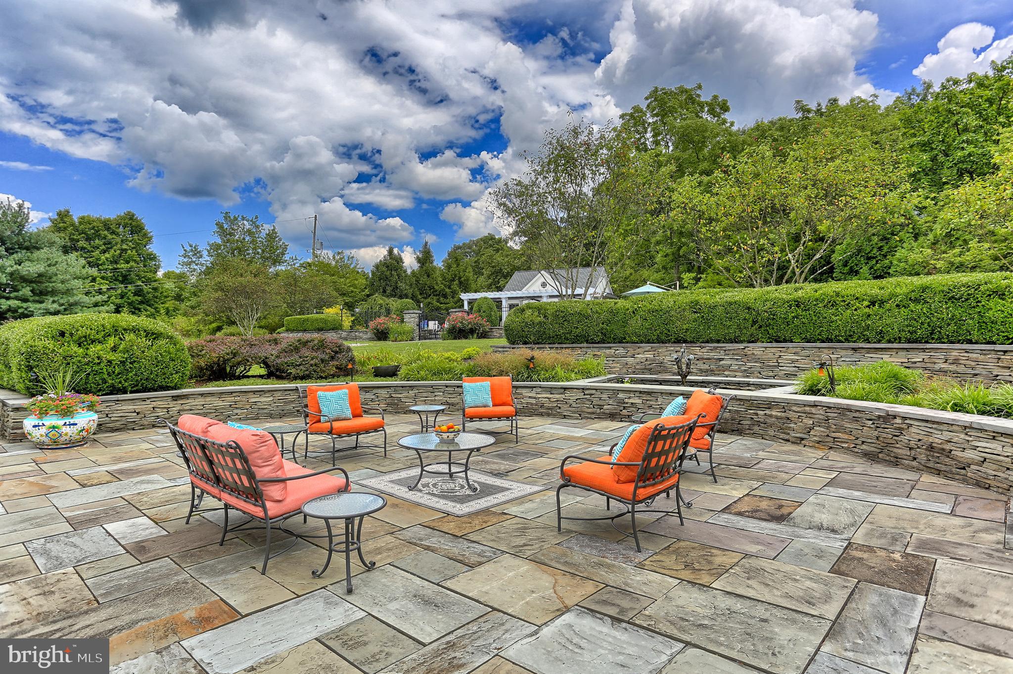 HERRS RIDGE - Residential