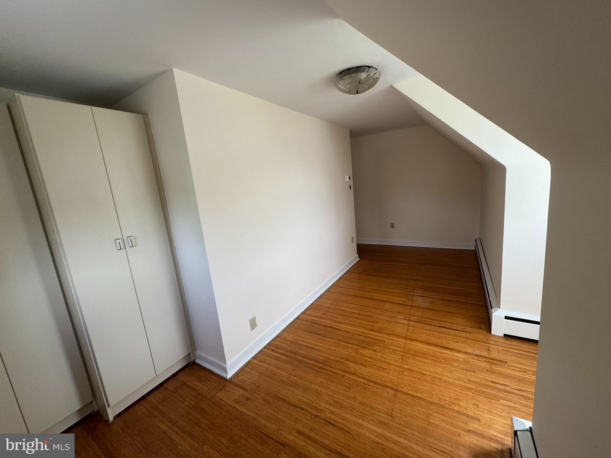 ROXBOROUGH - Residential Lease