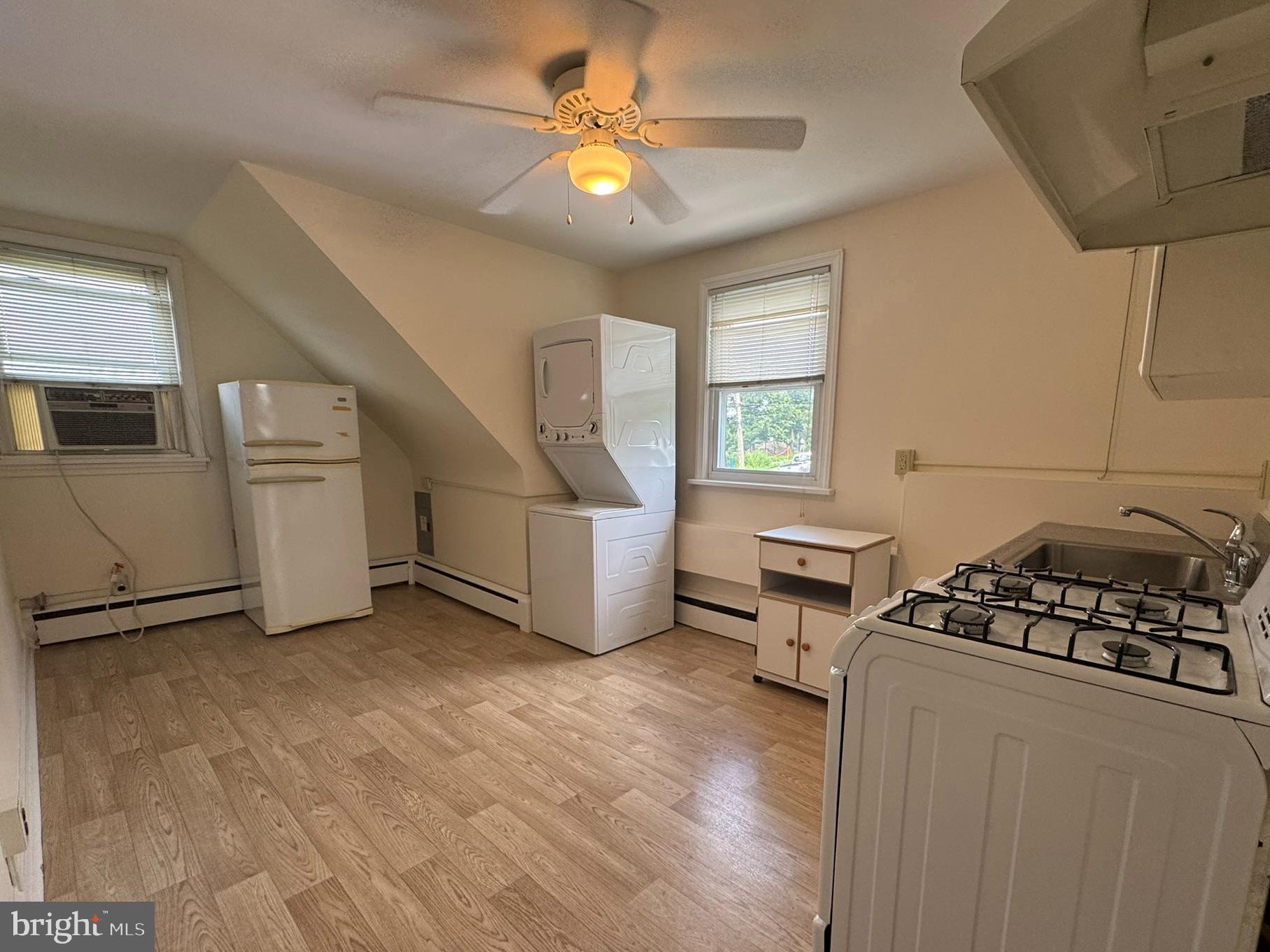 ROXBOROUGH - Residential Lease