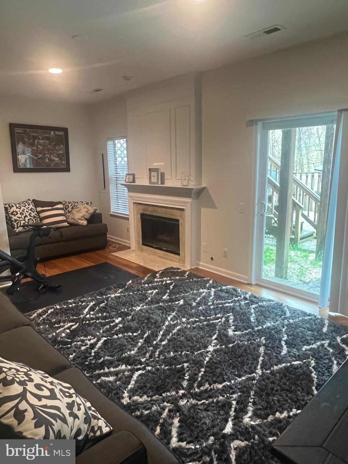 RIDGELEIGH - Residential Lease