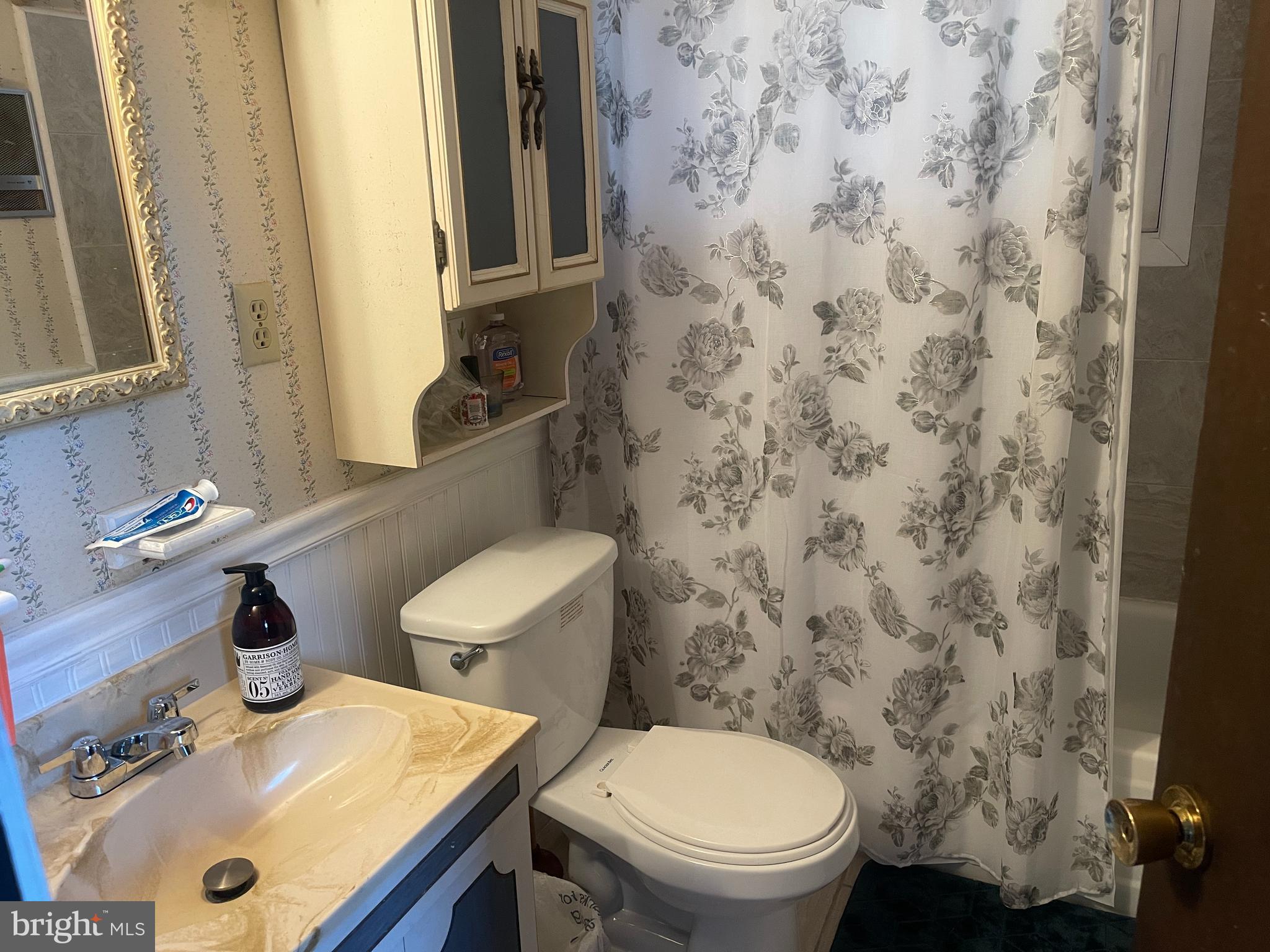 GLEBE HARBOR - Residential