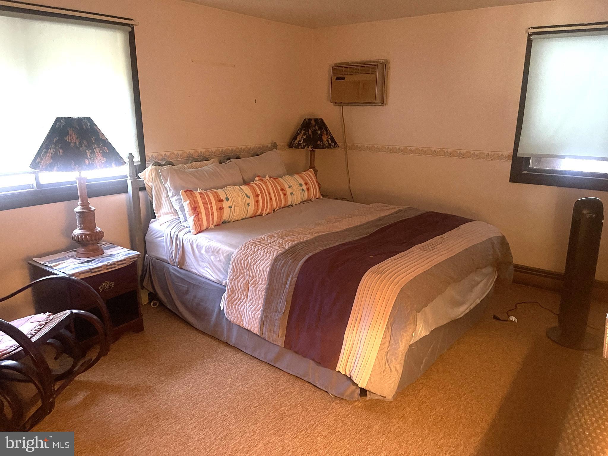 GLEBE HARBOR - Residential